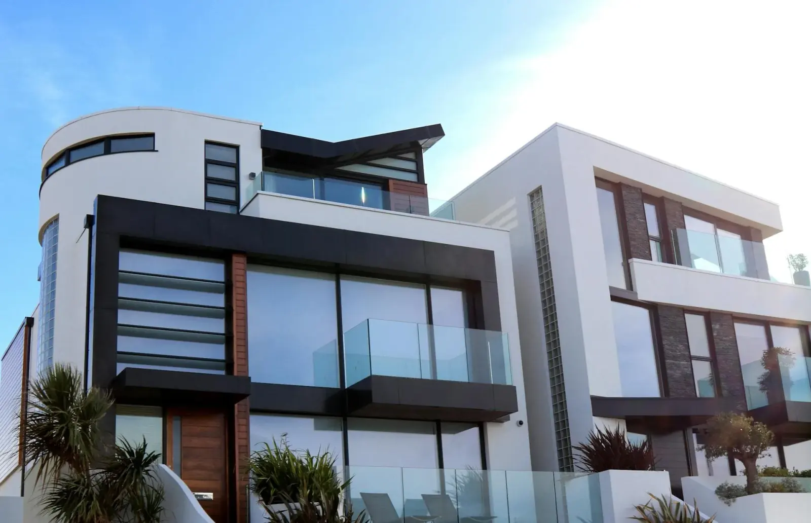 UK property — bridging finance for investment, development and commercial projects